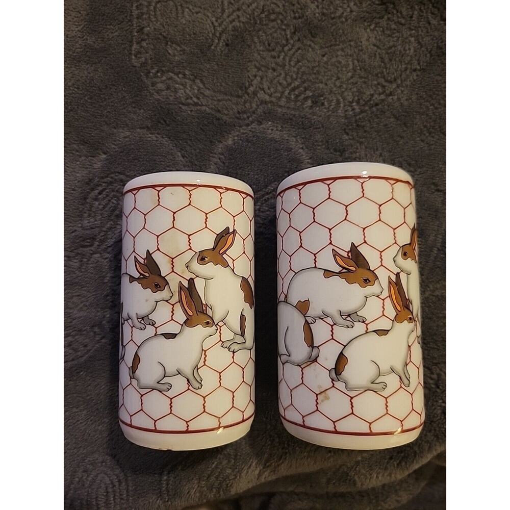 Bunny Rabbit Salt Collectors And Pepper Shakers Easter Spring